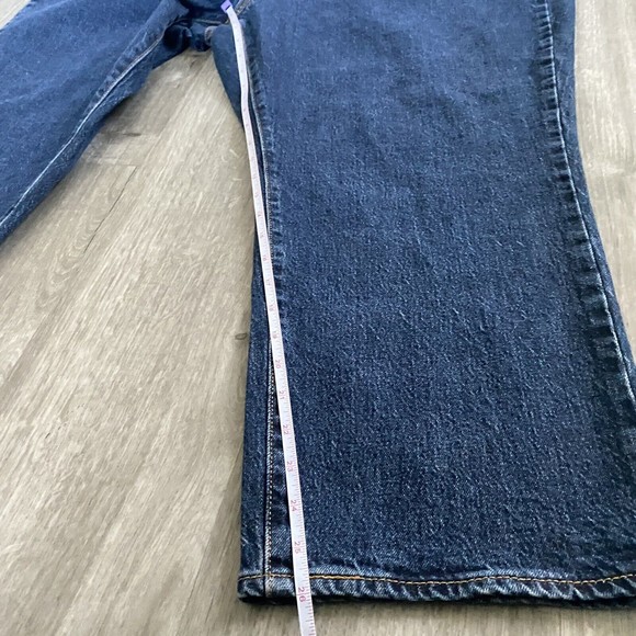 Levi's Women’s Premium Denim Wedgie Straight Leg Button Fly Jeans, Plus Size 24W - Picture 3 of 11